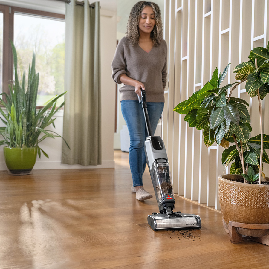 ERŐTELJES VEZETÉK NÉLKÜLI TAKARÍTÁS